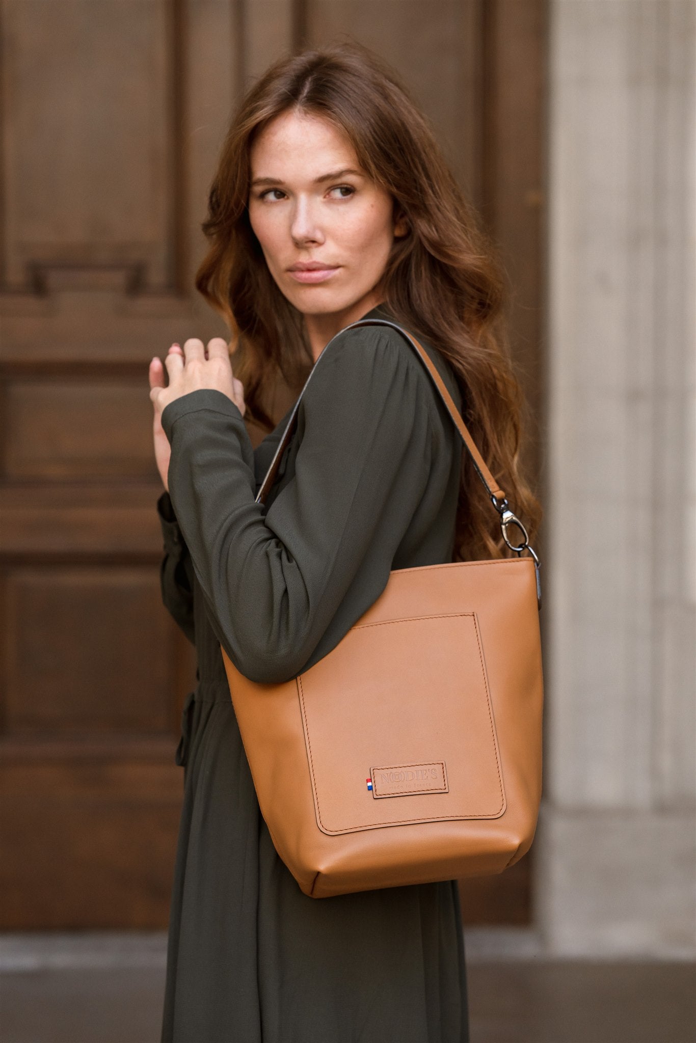 sac cabas en cuir noir