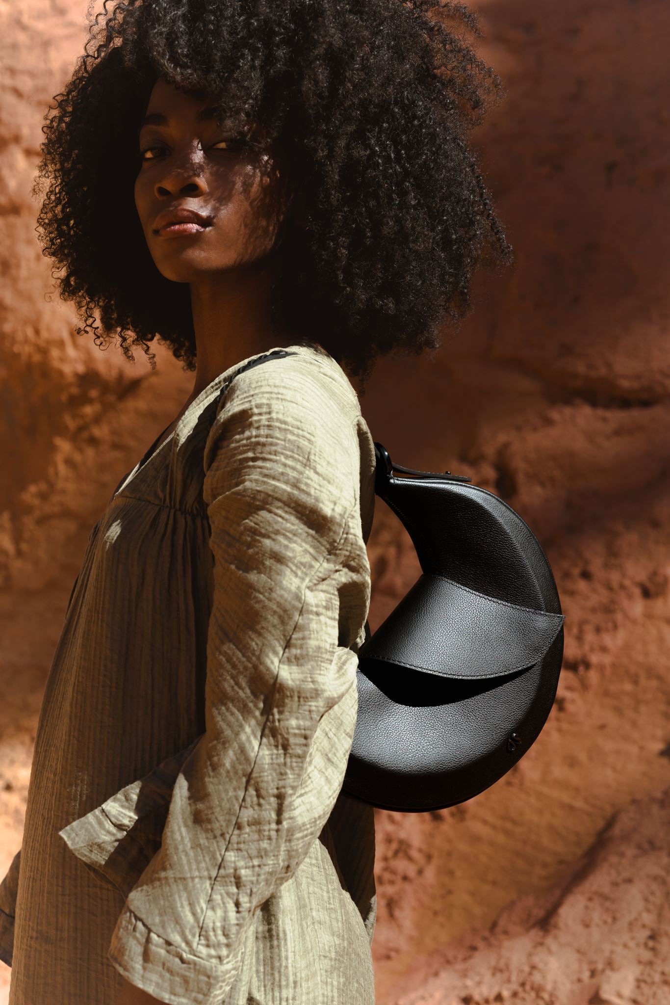 Nouvelle lune - noir grainé