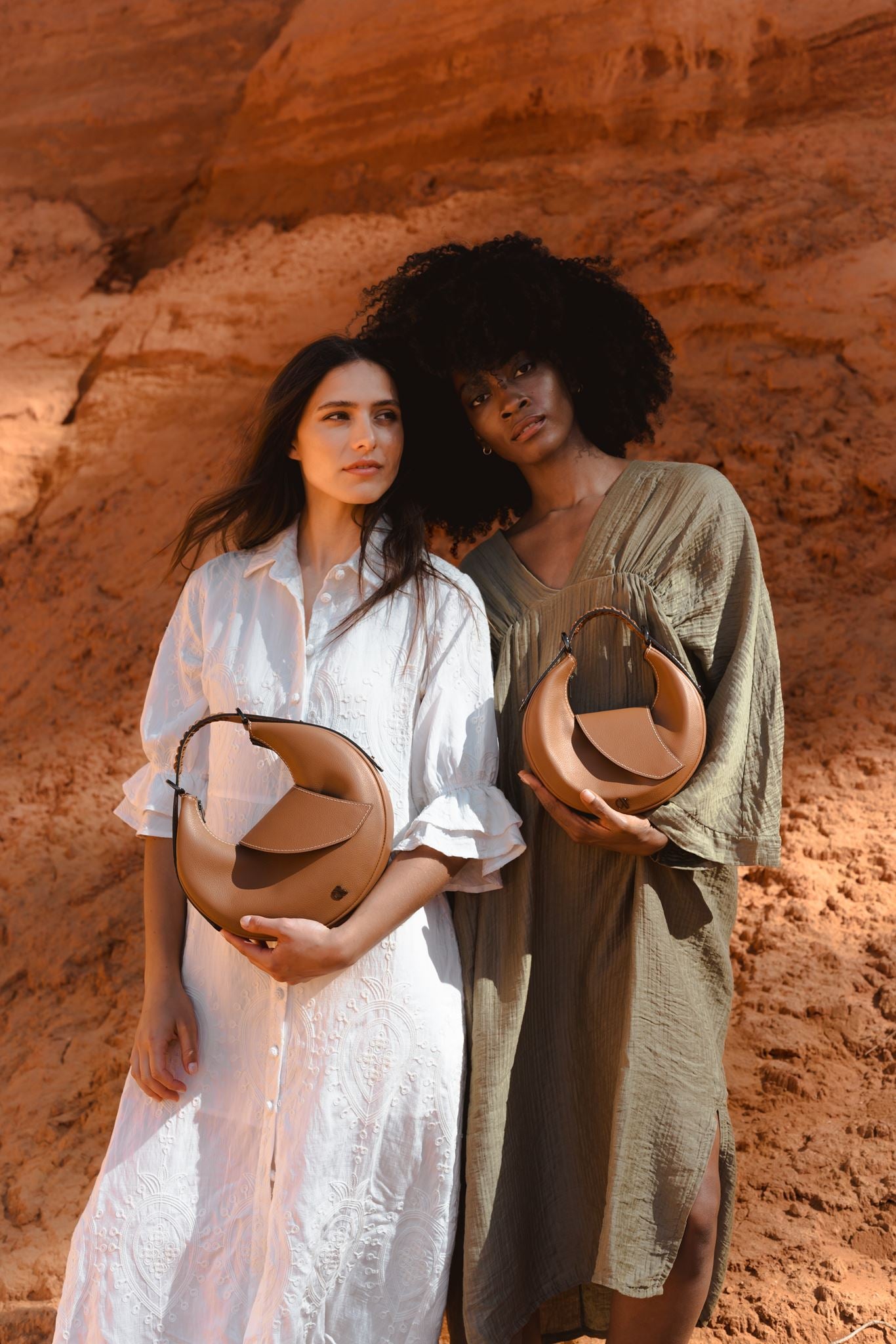 Nouvelle lune mini - Camel grainé