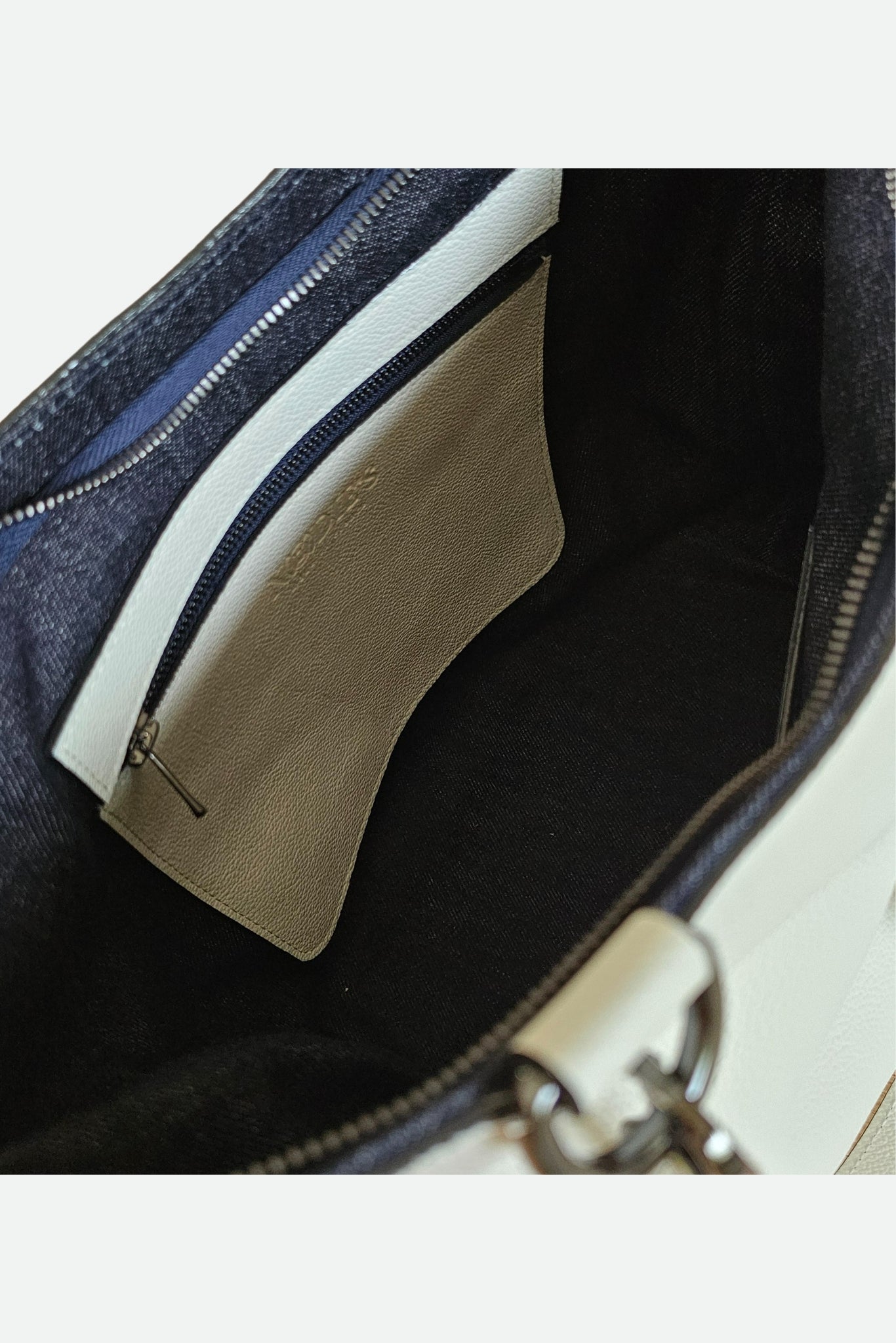 بيلي - حبيبي أبيض