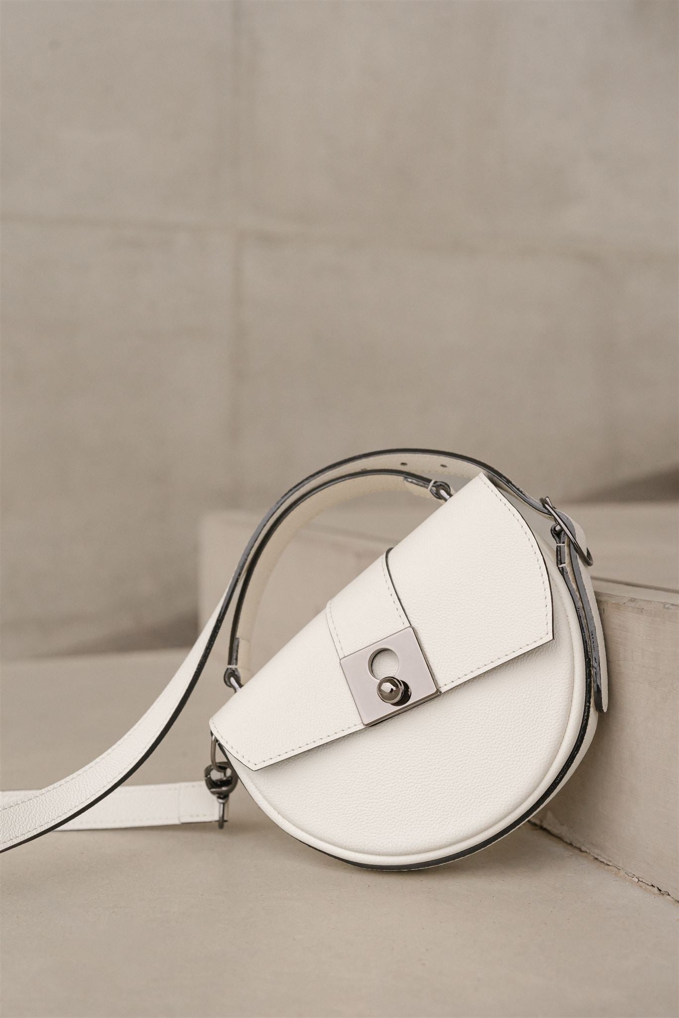 Sac demi lune blanc
